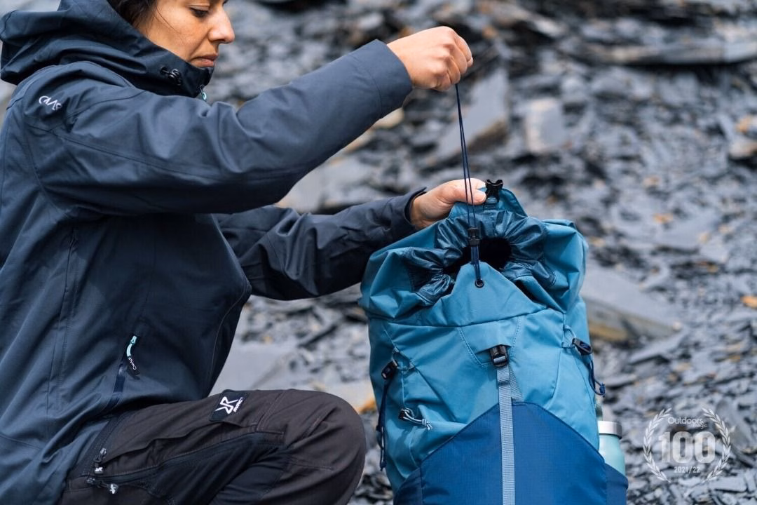 Patagonia パタゴニア Altvia Pack 28L- S Size (Blue藍色) - Image 9